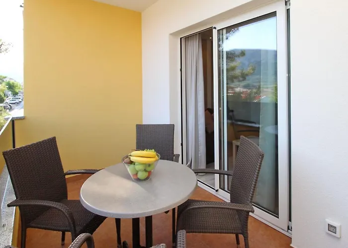 Tolles In Mit Eigenem Balkon By Interhome * Башка