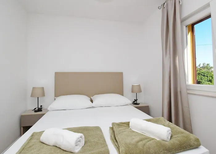 Tolles In Mit Eigenem Balkon By Interhome *