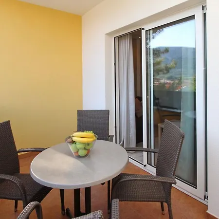 Tolles In Mit Eigenem Balkon By Interhome * Baška