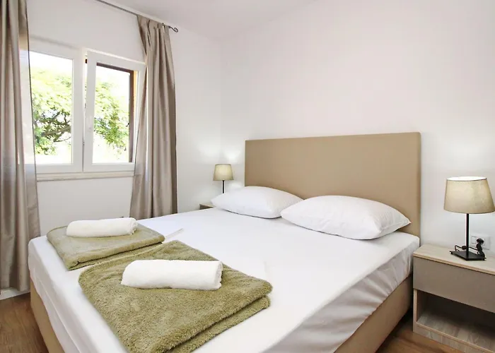 Tolles In Mit Eigenem Balkon By Interhome *