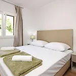 Tolles In Mit Eigenem Balkon By Interhome *