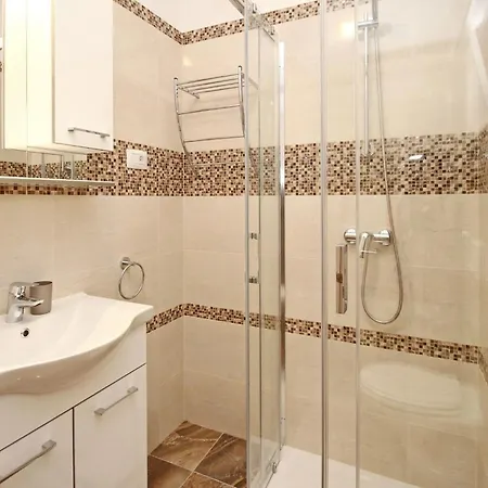 Apartmán Tolles In Mit Eigenem Balkon By Interhome Baška